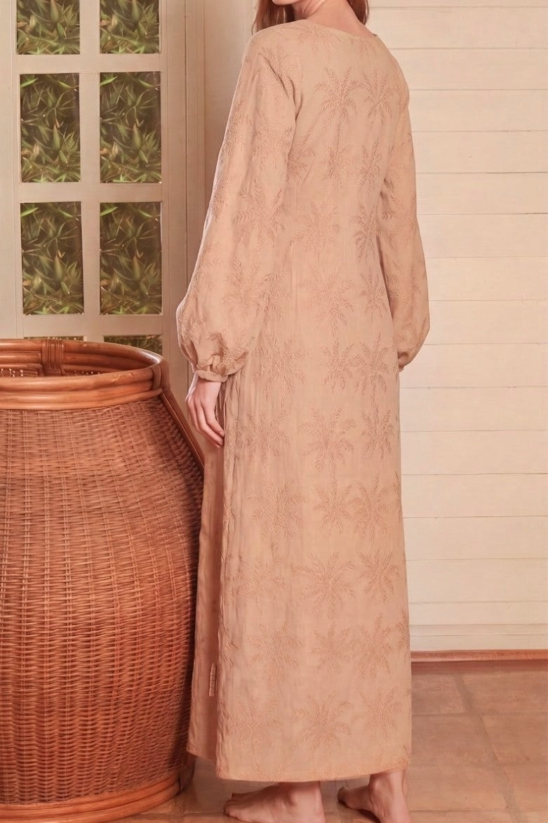 Níspero de Verano Cover Up
